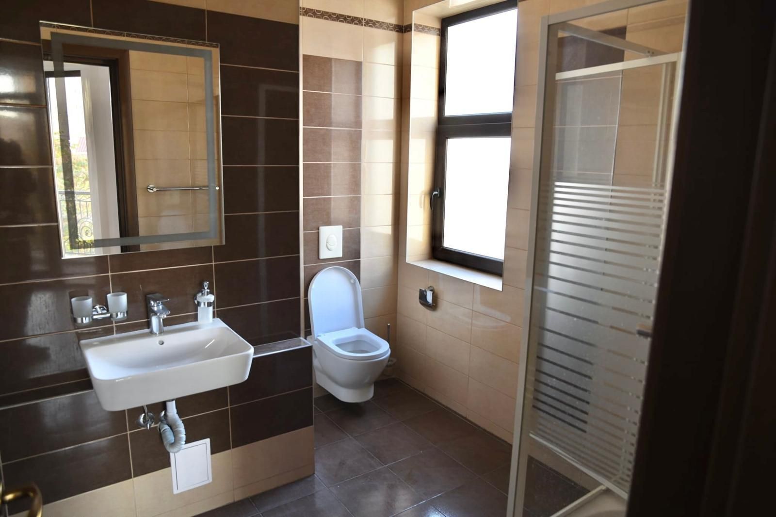 Apartament superb de inchiriat zona Cotroceni - Poză 4