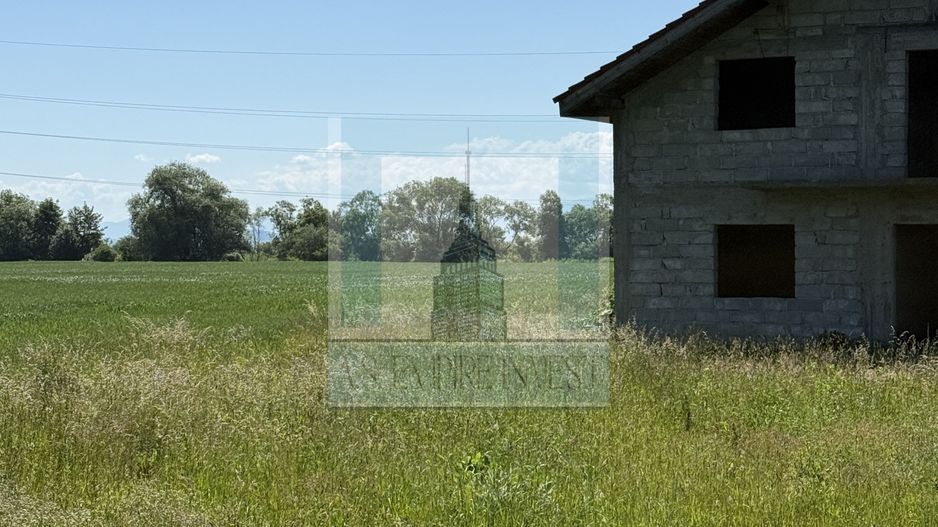 Casa 5 camere la gri, teren 1435 mp - zona Halchiu/Codlea - Poză 4