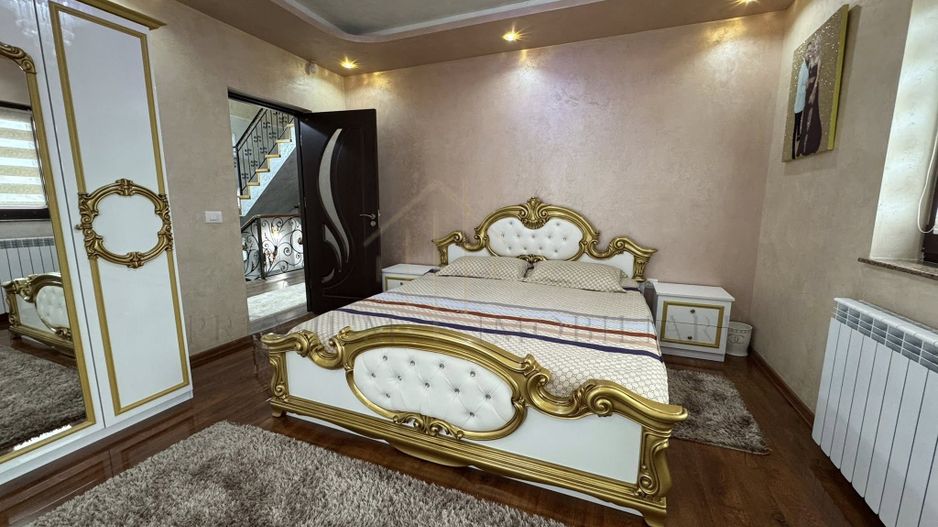 Casa Vila de Vanzare la cheie - Cartier Andrasesti - Poză 4