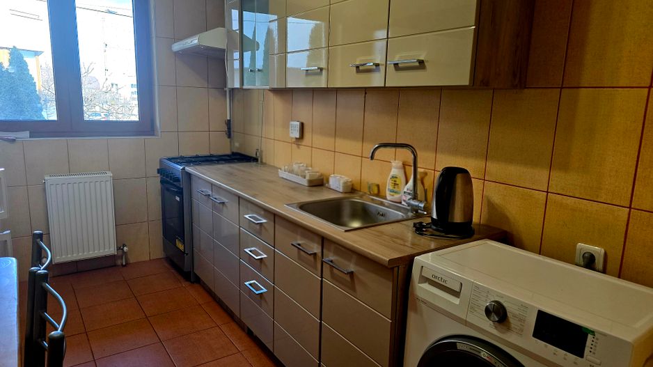 Apartament deosebit si loc parcare în zona Palazu Mare - Poză 7