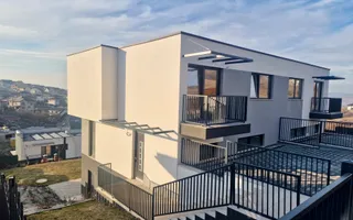 Duplex de vânzare în Dezmir, priveliște superbă! - Poză 14