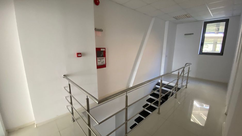 Spațiu de birouri de la 200 - 600mp - Poză 7