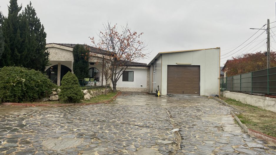 Casa de vis cu piscina- Valea Voievozilor, Dâmbovița! - Poză 9