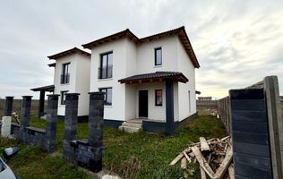 Duplex despartit | 4 camere | Asfalt si toate utilitatile | Zona excelenta