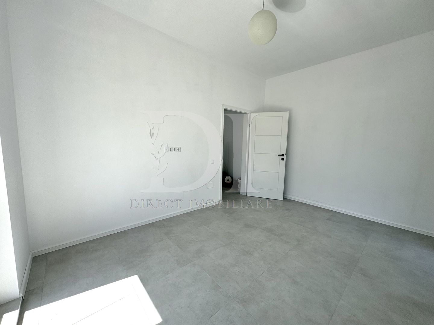 Apartament 2 camere | Curte 60 mp | zona Eroilor Floresti - Poză 7