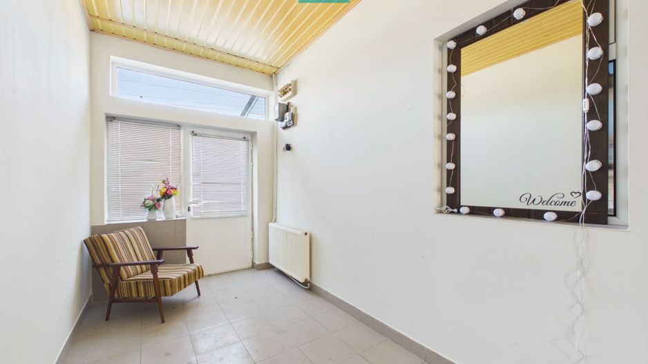 Casa cu multiple destinatii in Galsa - Poză 18