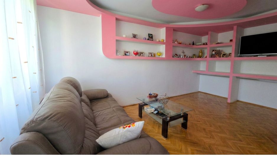 Vânzare Apartament 2 camere Sebastian - Poză 1