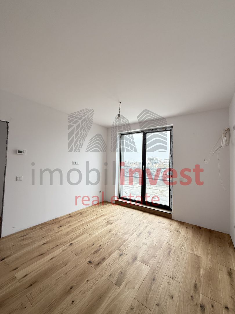 Apartament 4 camere de vanzare Pipera in bloc cu vedere la lac - Poză 21