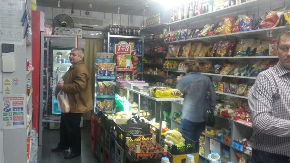 Cedez spatiu si afacere din mers  pe bld. Liviu Rebreanu 6 - Minimarket cu societate sau fara. - Poză 3