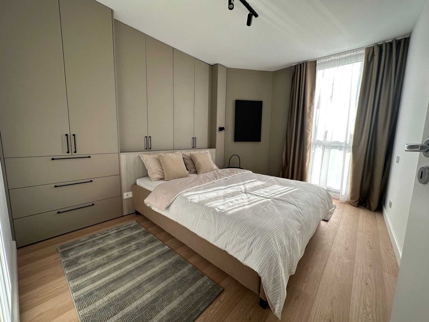 Apartament 2 camere Vivalia - Take Ionescu - Poză 4