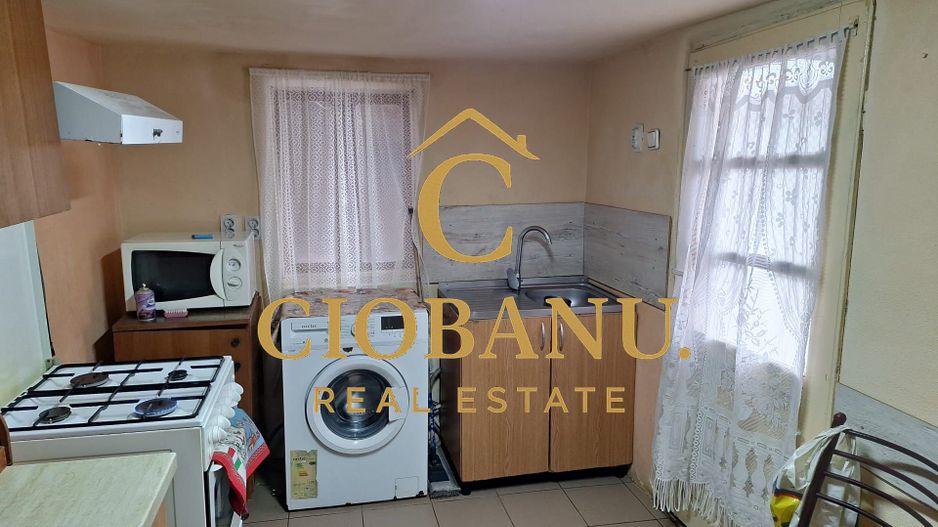 Casa de vanzare in Craiova zona Romanesti - Poză 4