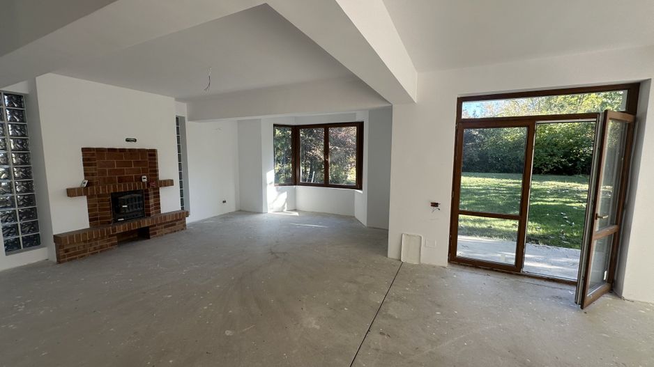 PARADISUL VERDE, VILA 507 MP, LOT 1.095 MP! - Poză 9