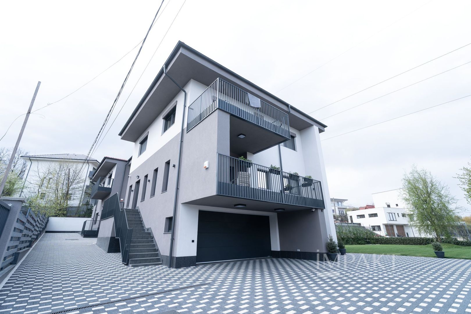 Vile elegante cu 800 m2 teren in cartierul Faget ! - Poză 33