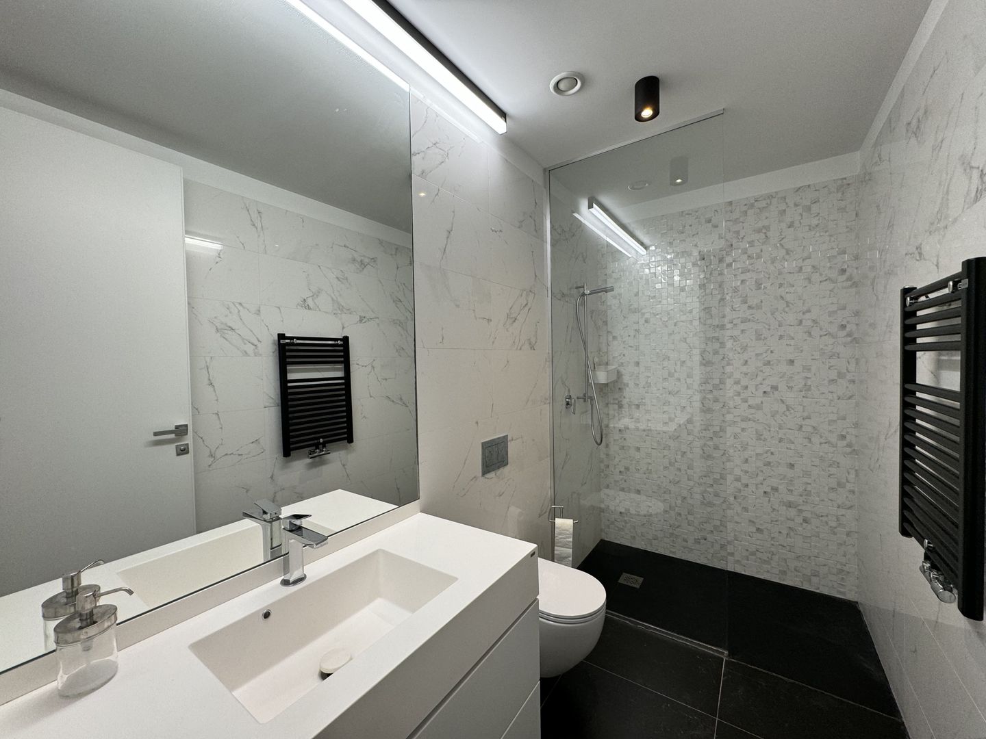 Refugiu Modern în Floreasca | Lângă Parcul Verdi, Mobilat Lux - Poză 6