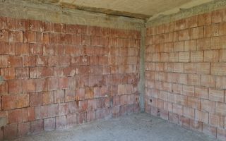 Casă de vânzare la roșu | 93.500 € | pe strada Luncii | în Cătălina - Poză 12