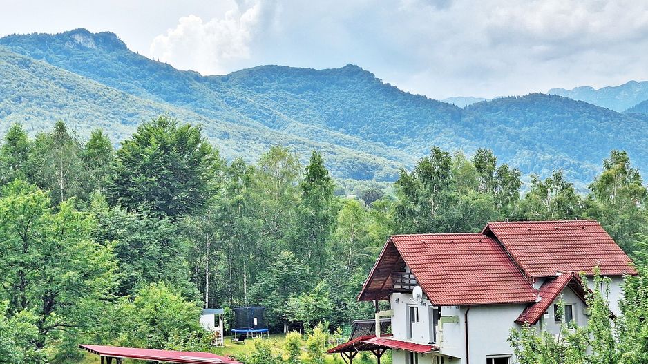 Bran- Predelut, 1000mp teren pentru casa de vacanta, pret 45 euro/mp - Poză 2