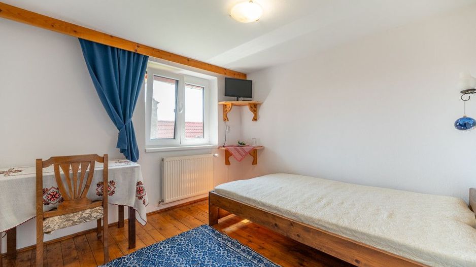 Casa + Pensiune deosebita - Orlat, Sibiu - Poză 34