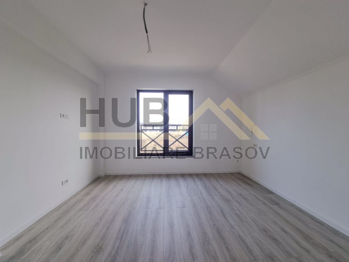 De Vanzare Casa Sanpetru | Teren 468mp | Intabulata | 10 min de Coresi Mall - Poză 16