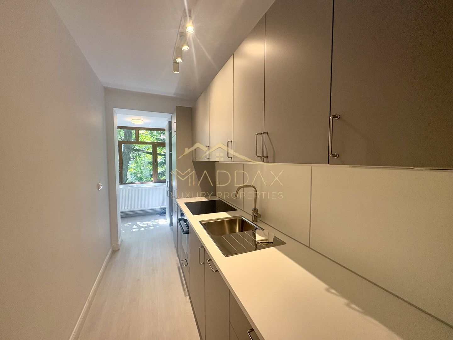 Prima Inchiriere Dorobanti Beller-Apt 2 Camere + Garaj inclus - Poză 11