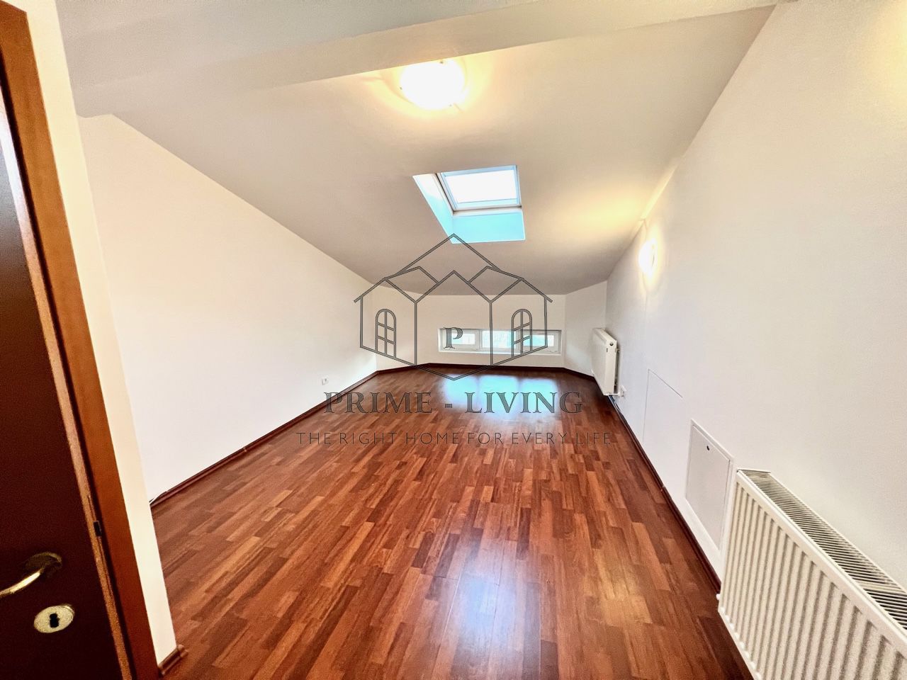 VILA CU 5 DORMITOARE LA INCHIRIERE IN COMPLEX REZIDENTIAL - Poză 20