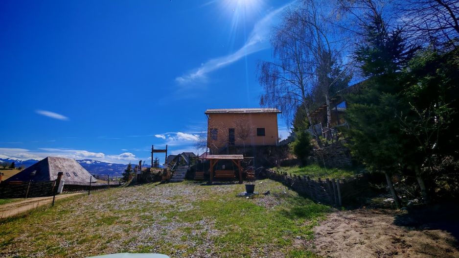 Casa / pensiune investitie sat Pestera, Moieciu, Bran - Poză 34