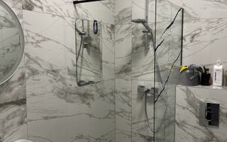 Apartament de vânzare,  55 mp , etaj 2 , zona Eroilor , Floresti - Poză 2