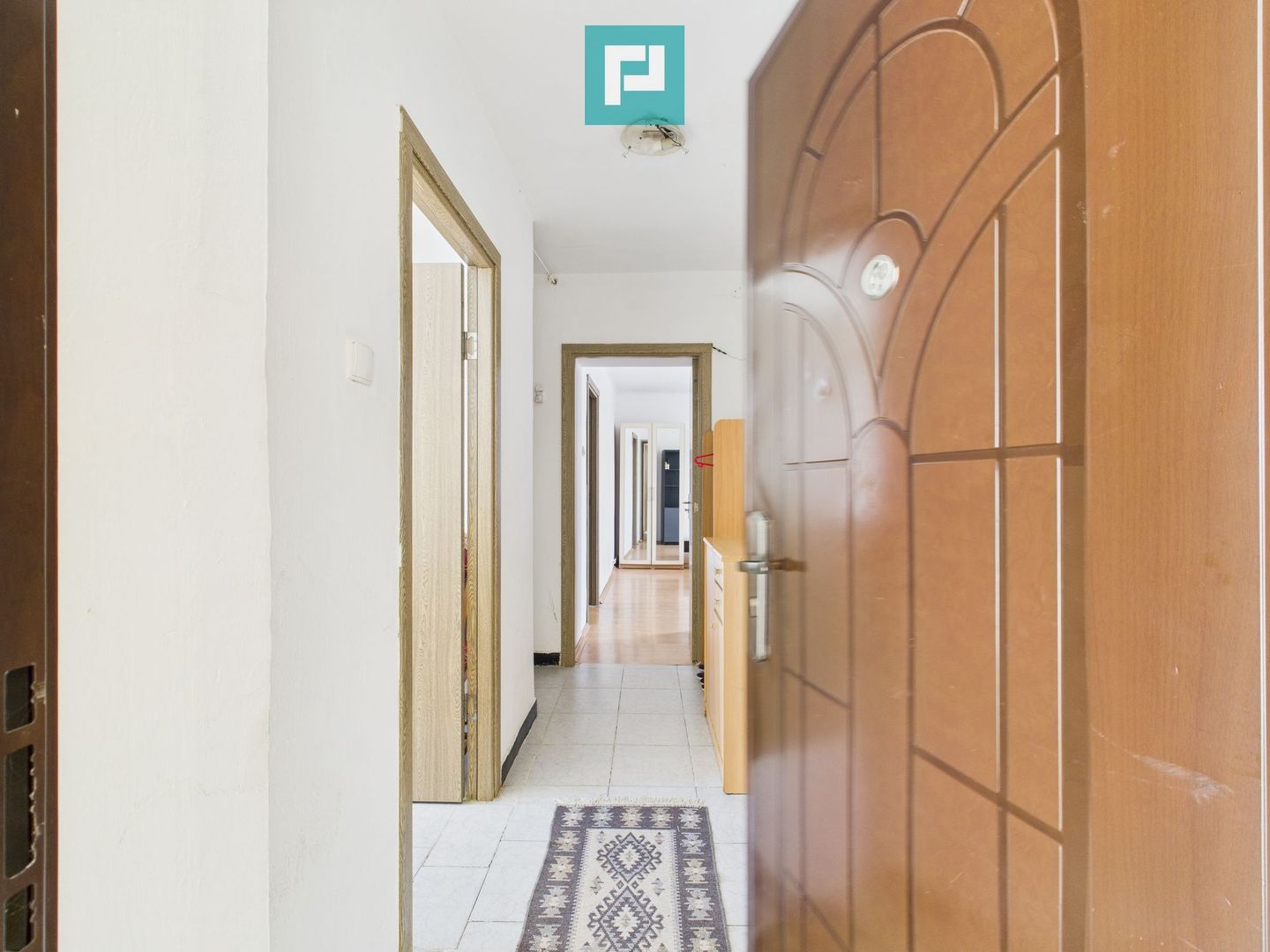 Apartament intr-o zonă centrală a Timișoarei - Poză 2