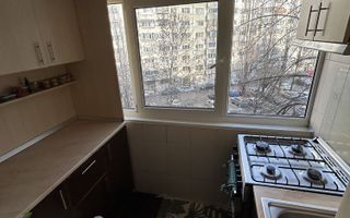 De vanzare Apartament 3 camere Gorjului - Poză 4
