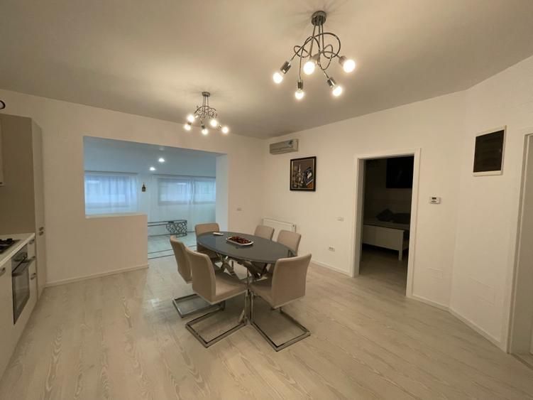 Apartament de inchiriat 4 camere Aron Cotrus Herastrau - Poză 4