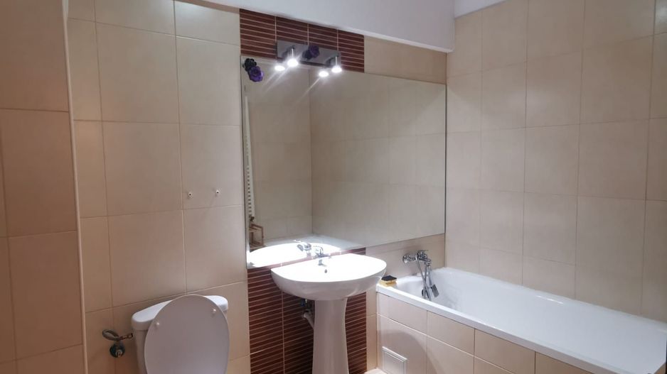 Garsoniera spatioasa mobilata si utilata ideala pt investitie - Poză 14