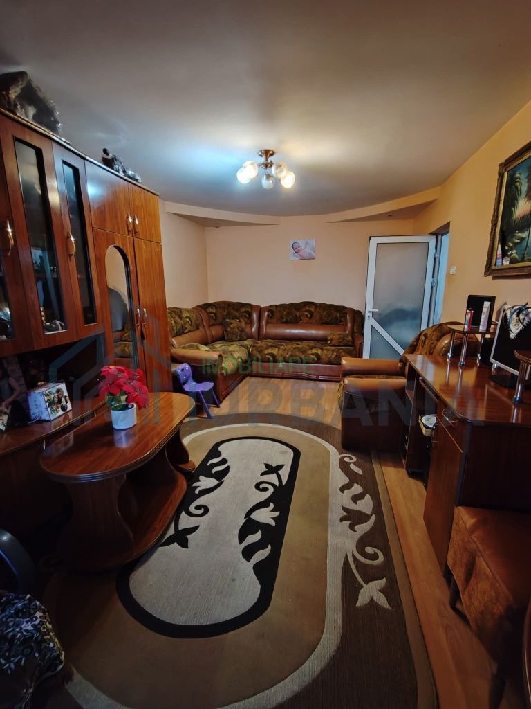 Apartament 2 camere decomandat, central, Târgu Frumos, vizavi de Spitalul Orășenesc - Poză 6