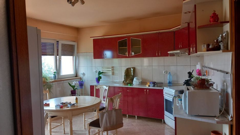 ageuropa.ro vinde casa 16 camere teren 1500mp in zona ULTRACENTRALA. - Poză 8