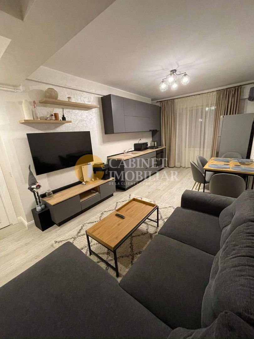 3 camere - Copou - bloc nou - etaj intermediar - Poză 1