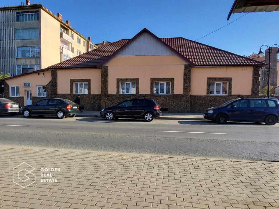 Casa cu teren de 842 mp, oras Lipova - Poză 1