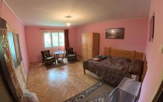 Casă 2 camere + teren 1700 mp - zona Platoul Cornești, str. Trebely - Poză 3
