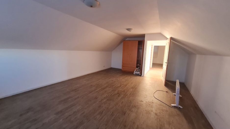 Casa cu teren de 14340 mp în Jebel/Pretabila pentru afacere - Poză 9