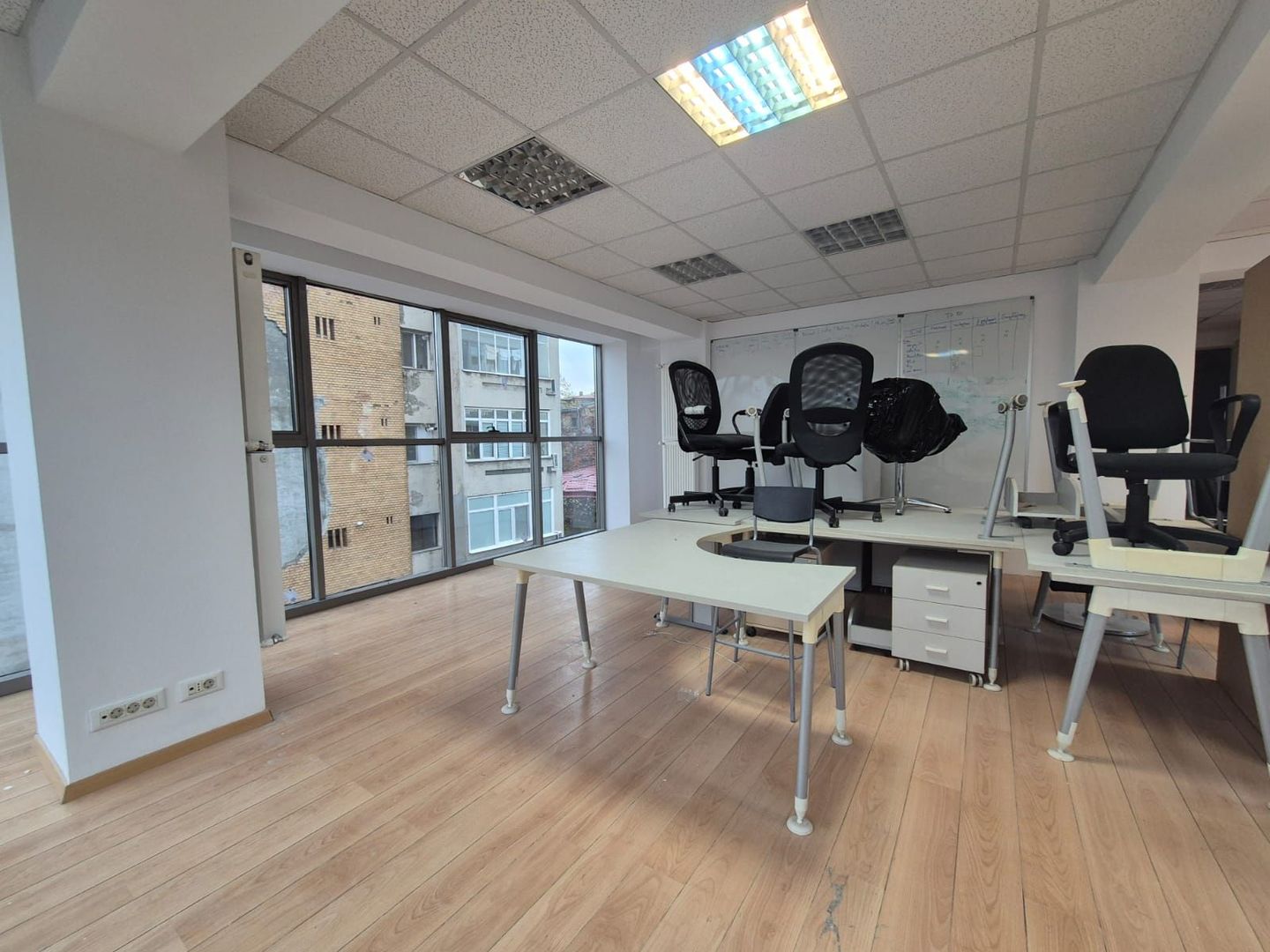 De vanzare clădire de birouri in zona Foisorul de Foc / Strada Olari - Poză 9