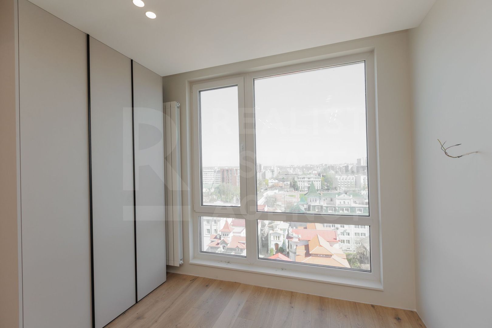Vânzare, apartament, 4 camere, strada Constantin Stere, Centru - Poză 10