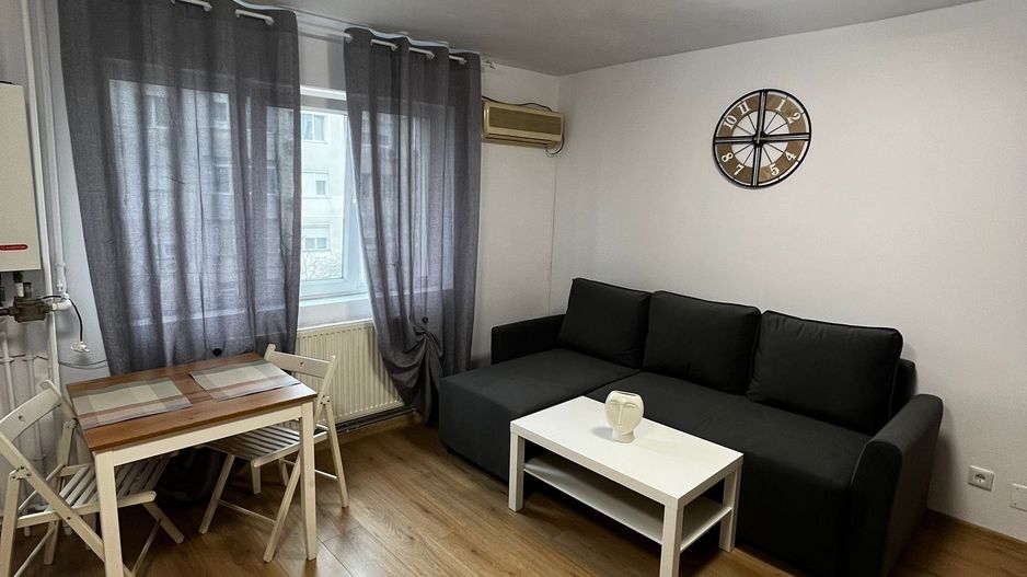 Apartament 2 camere Vitan, centrală proprie, mobilat complet, etaj 3 - Poză 1