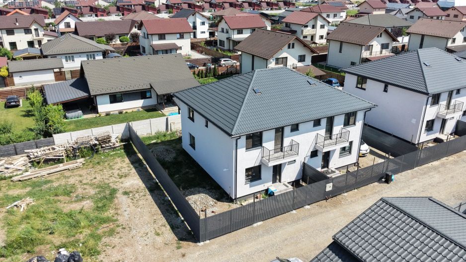 Duplex de Vânzare – Cartier Izvor - Poză 1