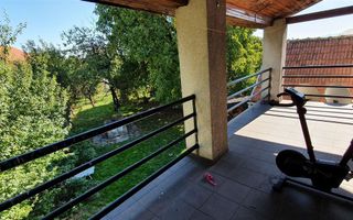 Casa cu 5 camere, 1500 mp teren, Centru. Pretabila pentru muncitori - Poză 12