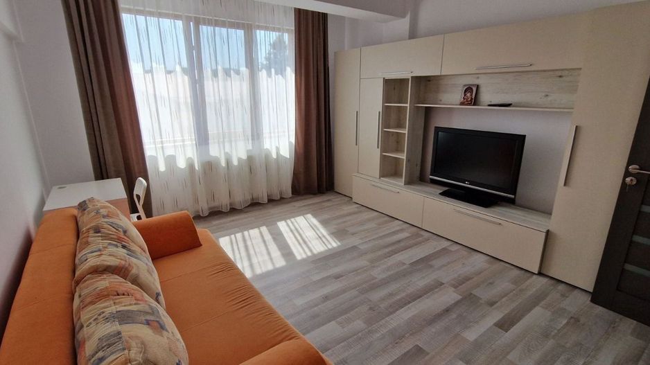 AP. 2 CAMERE PACII, CENTRALA TERMICA, MOBILAT MODERN, METROU 5 MINUTE - Poză 1