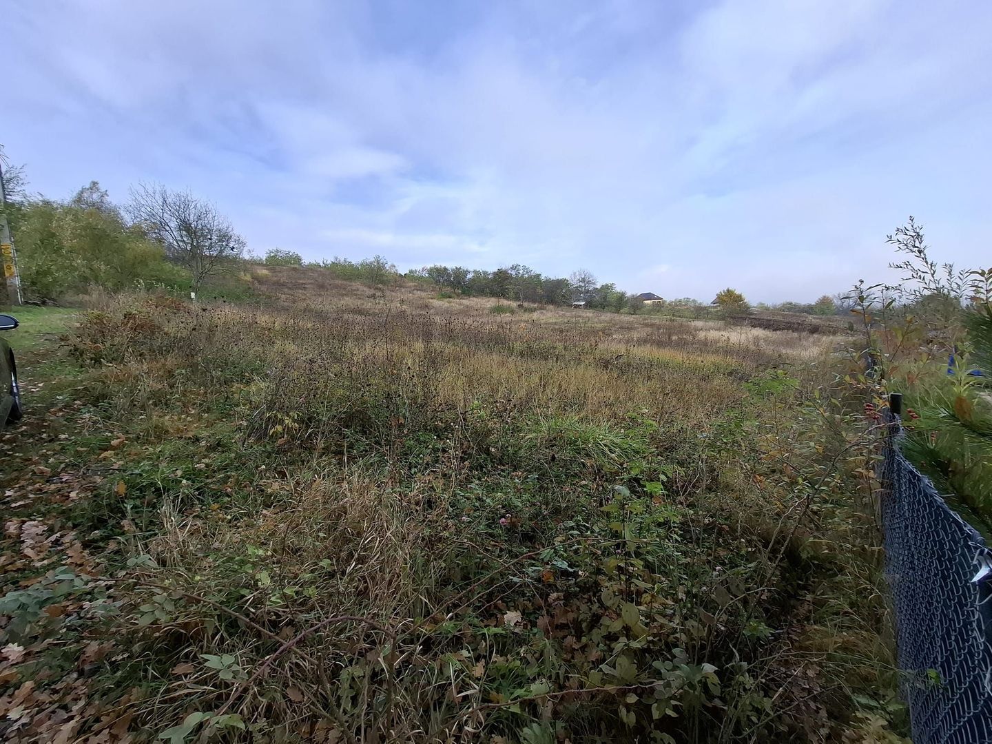 Teren intravilan de vânzare în Gârleni de Sus, Bacău – 6.000 mp - Poză 1