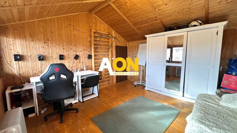 Casa de vanzare - 5 Camere, 2 Bai,  Garaj, 1000mp Teren - Poză 38