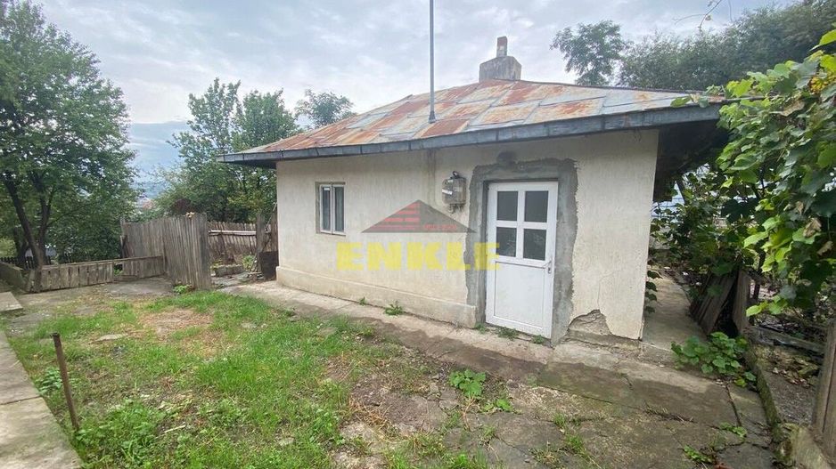 Casa cu anexa+teren, 885 mp,situata pe Aleea Smardan nr 14 ,pret 40000 Euro usor neg - Poză 2