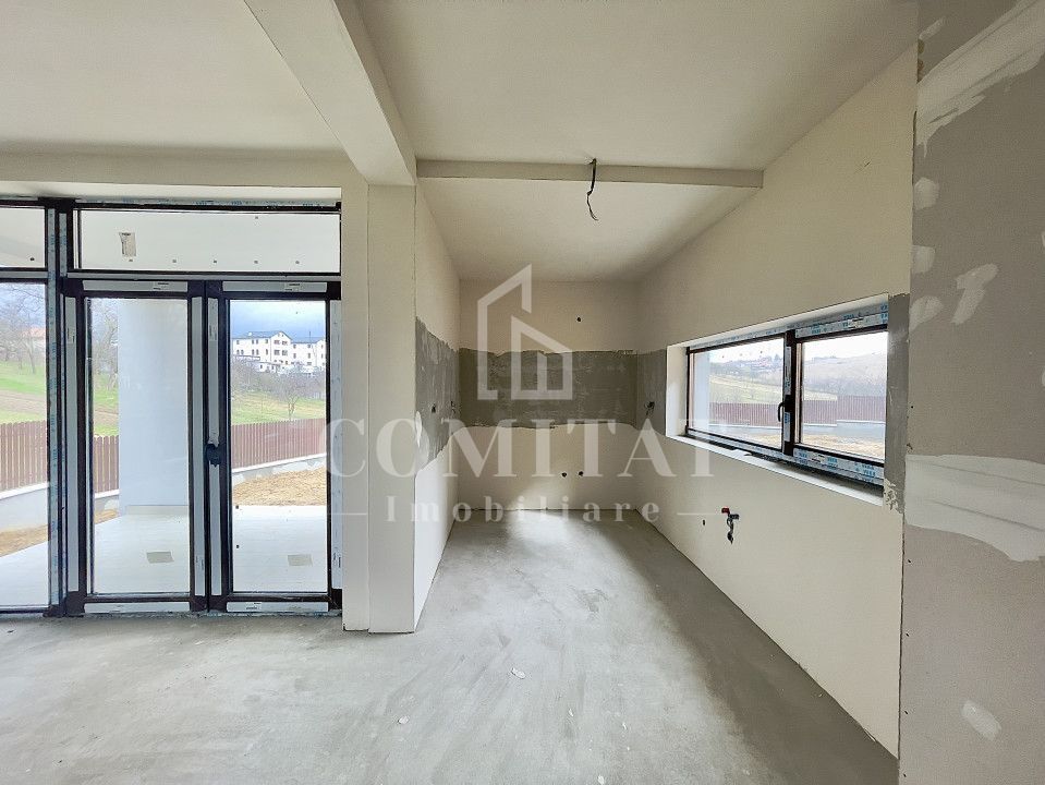 Casă cu 700 teren și garaj zona Scolii Feleacu - Poză 5