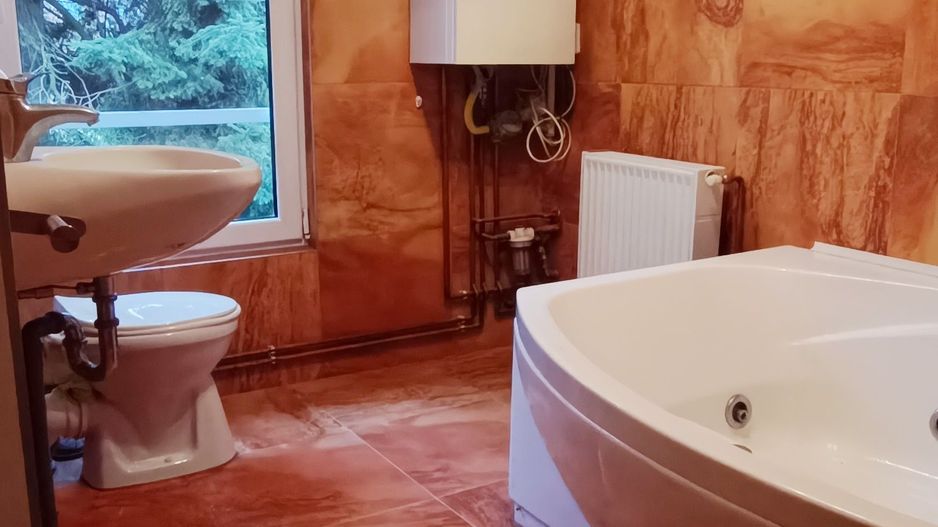 Proprietate cu priveliste si armonie placuta-Brasov - Poză 8