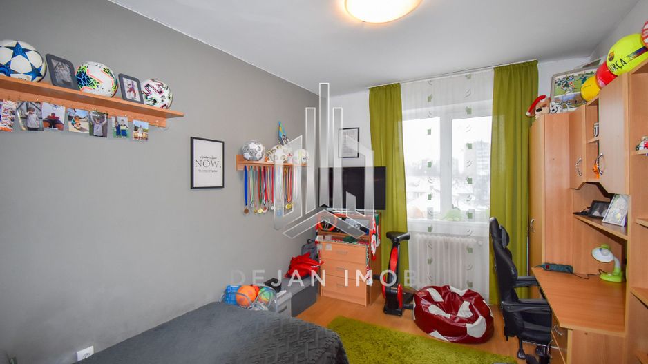 Apartament cu 3 camere | Etaj 3 | Zona Simeria - Poză 5