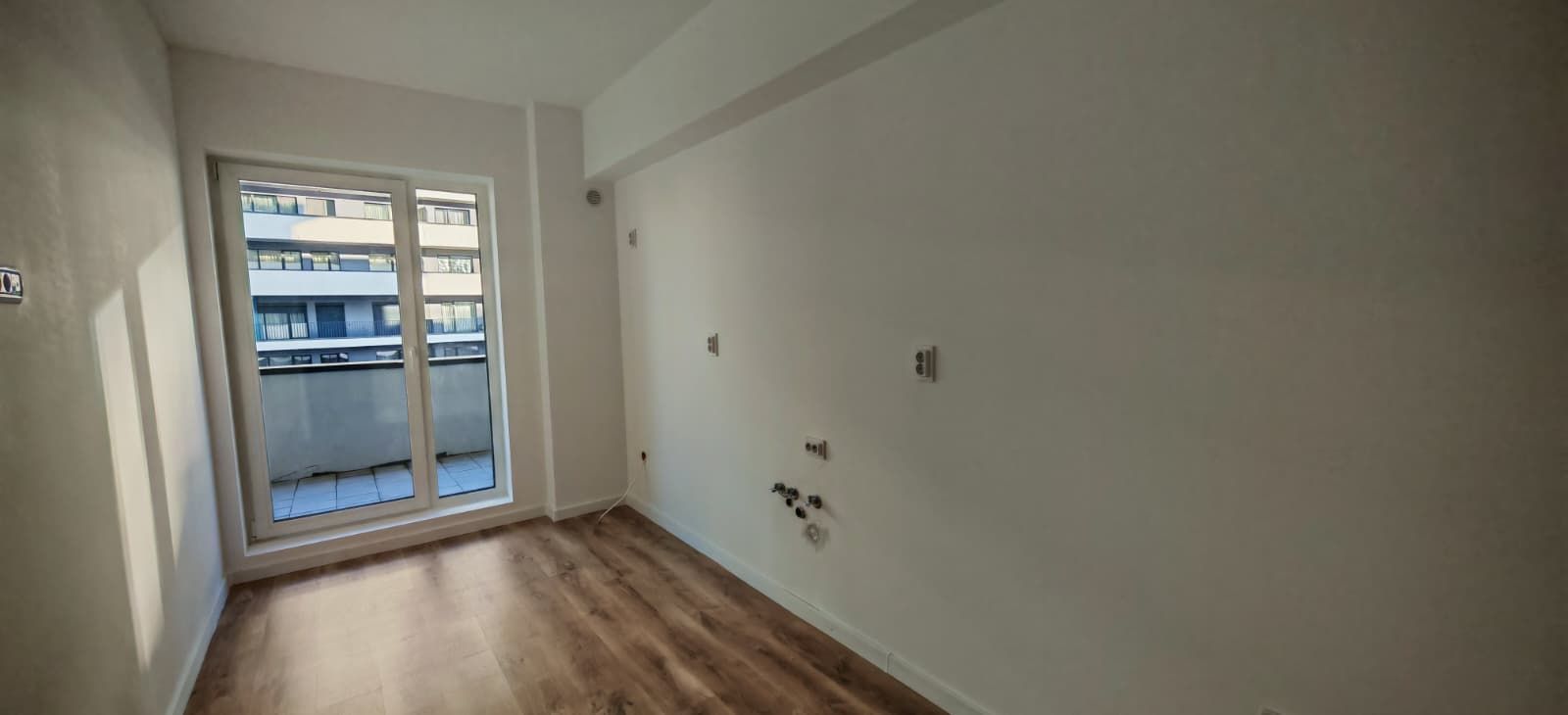 De inchiriat 2 apartamente nemobilate, Dynamic Residence - Tractoru - Poză 20