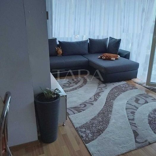 Apartament cu 3 camere de vânzare în zona Luxor - Poză 1